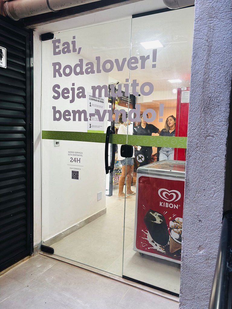 Estúdio ultracompacto e funcional
